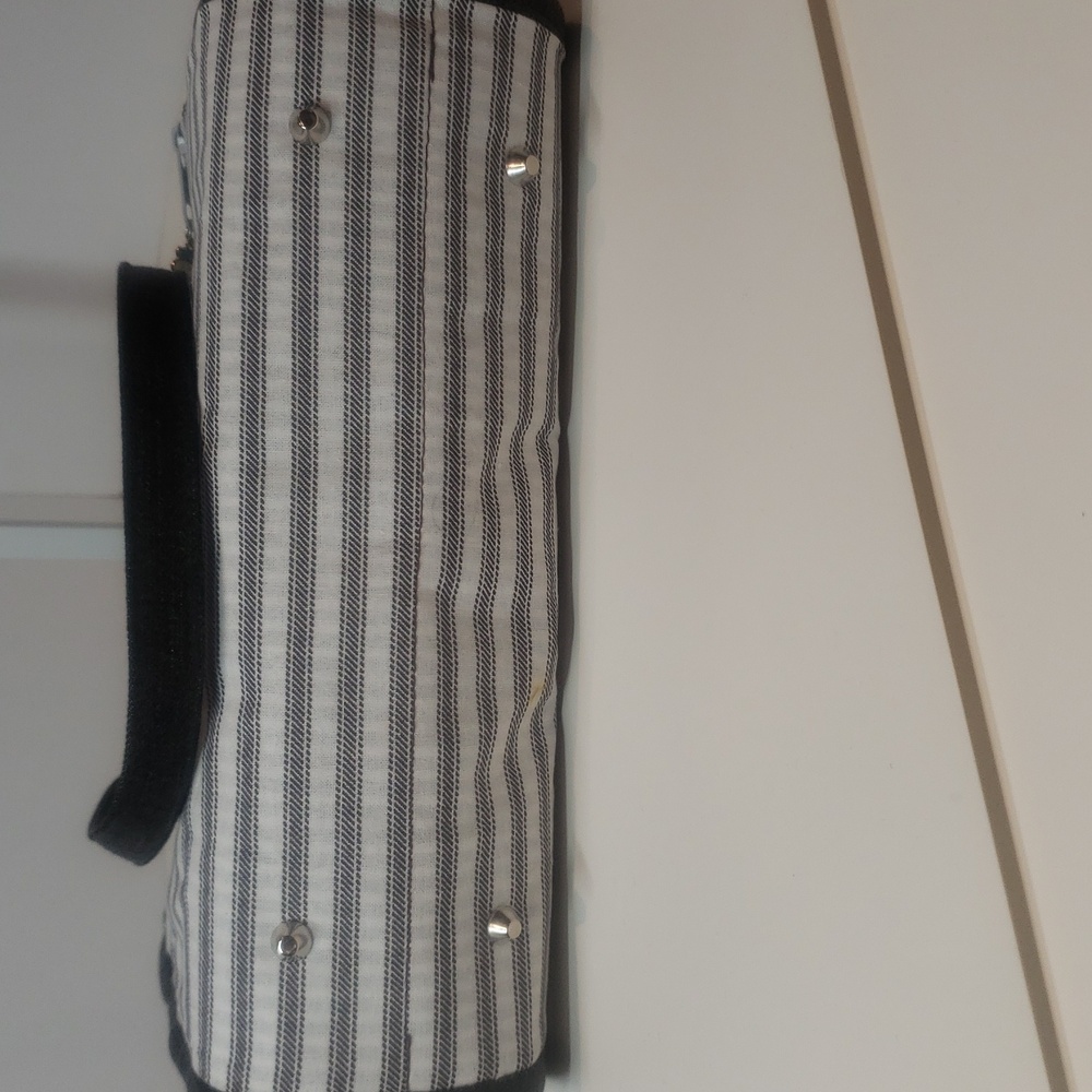 Handmade Mini Handbag - Picture 8 of 9